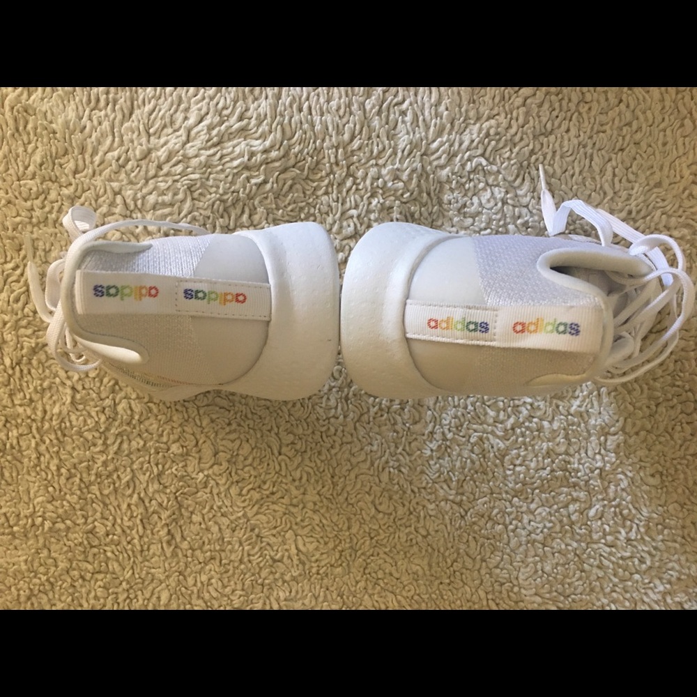 Adidas - Picture 9 of 12